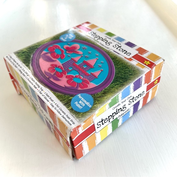 NEW Create Your Own Stepping Stone Kit Princess Garden Crafts Kids Art Project - Picture 2 of 12